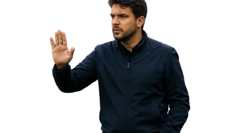 Larcamón usa clássico Cruzeiro x Atlético para explicar rivalidade e abordagem ao clássico asturiano