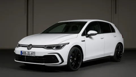 Volkswagen e Audi convocam recall global de quase 2,8 milhões de veículos por risco na direção