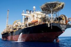 ANP realiza leilões de petróleo e gás com bônus mínimos de R$ 2,18 bilhões para explorar blocos no pré-sal e áreas terrestres