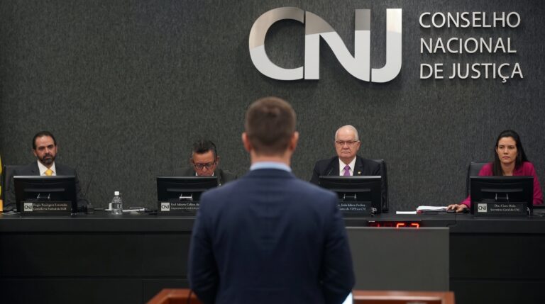 CNJ e Banco Central fecham acordo histórico para impor novas regras rígidas e combater fraudes bilionárias na comercialização e pagamento de precatórios federais no Brasil