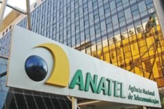 Falhas críticas de segurança no PHP forçam Anatel e tribunais brasileiros a suspender sistemas governamentais e geram alerta máximo do governo