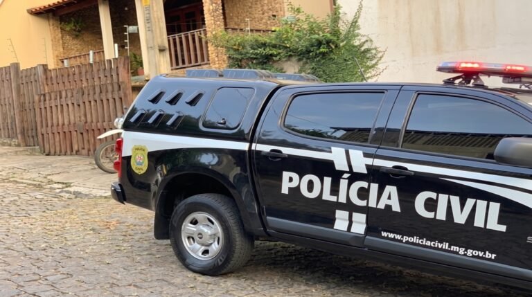 Homem é encontrado morto em casa em Contagem e filho e sobrinho da namorada viram principais suspeitos do crime na região metropolitana