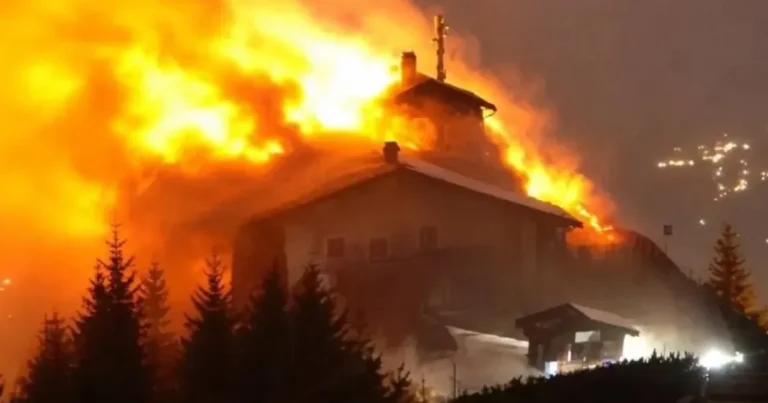Incêndio atinge o histórico Ninho da Águia, famosa construção usada por Adolf Hitler nos Alpes da Baviera, mobilizando centenas de bombeiros