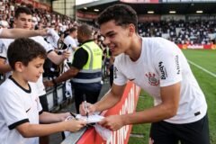 Miguel Moscardo brilha no Corinthians, garante permanência após classificação no Brasileiro Sub-17 e emociona a torcida alvinegra com declaração de amor