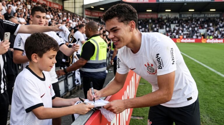Miguel Moscardo brilha no Corinthians, garante permanência após classificação no Brasileiro Sub-17 e emociona a torcida alvinegra com declaração de amor