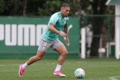 Por que a presença de Paulinho em Palmeiras x Bahia é incerta mesmo após o atacante alcançar o último estágio de recuperação física