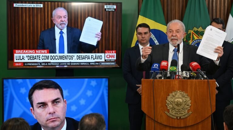 Presidente Lula condiciona debate político com adversários à apresentação de documentos oficiais e desafia o senador Flávio