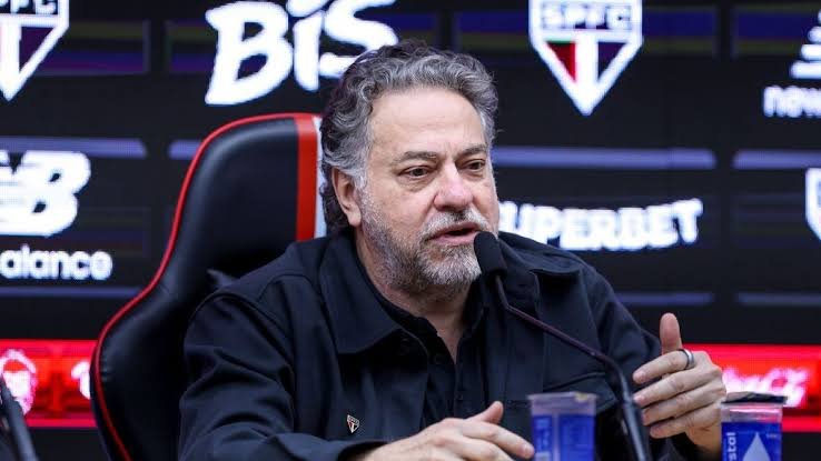 São Paulo detona Casares na Justiça, aponta alucinações em defesa, cita gastos com petshop e cobra milhões sem lastro