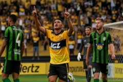 criciúma vence américa mg: capa 16:9 em casa, foco no G-6 da Série B