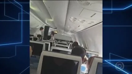 Voo da Flydubai para Israel sofre ataque terrorista após copiloto tentar assumir o controle com machado e perder altitude rapidamente