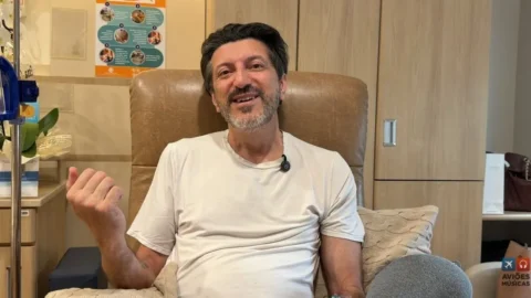 Sophia Valverde emociona web ao revelar como Lito Sousa, criador do canal Aviões e Músicas, a ajudou a vencer o medo de voar de avião